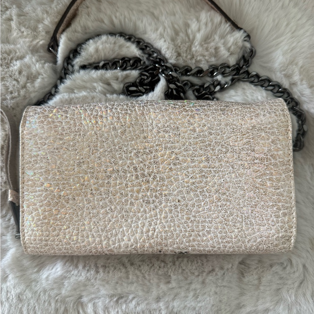 Aimee Kestenberg Leather Crossbody Wallet - Picture 2 of 4